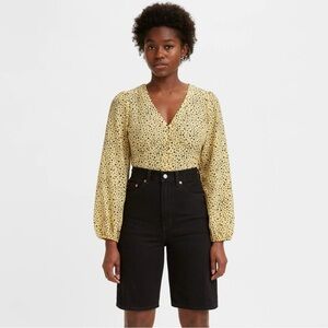 Levi's Women's 1X Yellow Floral Puff Sleeve V-Neck Blouse